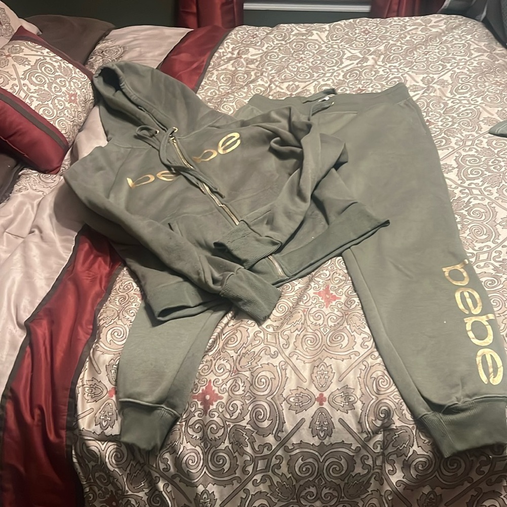 Bebe green and gold size medium jogging suit